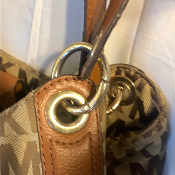 MK Shoulder bag - Picture 11 of 15